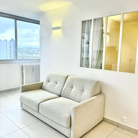 Modern Parisian Flat Quartier Asiatique Choisy